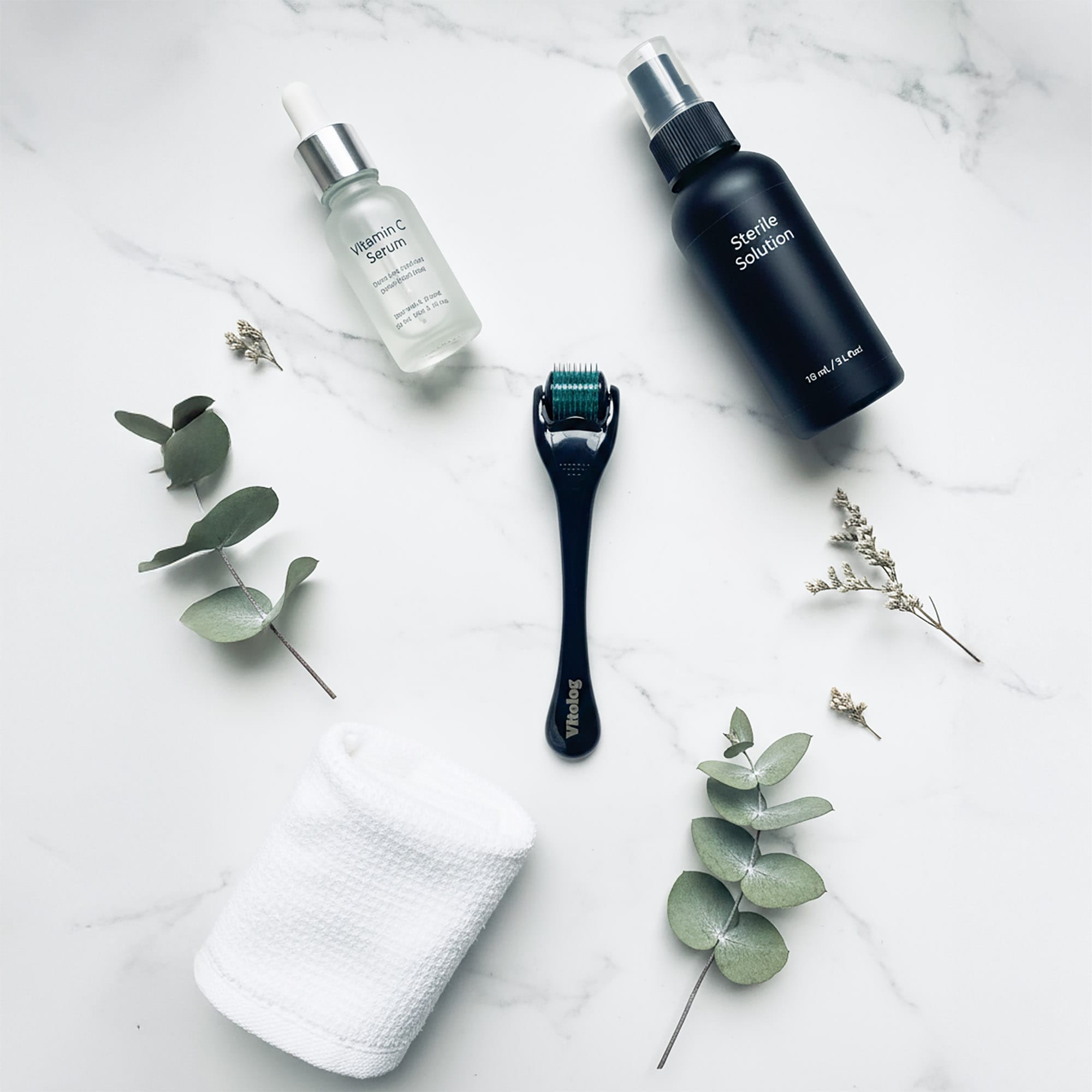 Derma Roller Mezoterapia Igłowa Masażer Roller Wałek do Masażu Twarzy 0,5 mm 7 Derma Roller Mezoterapia Igłowa Masażer Roller Wałek do Masażu Twarzy 0,5 mm - obrazek 7